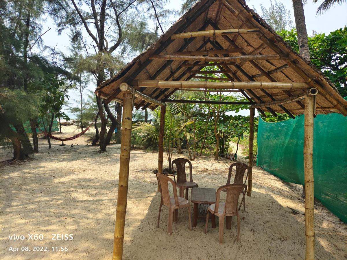 אודופי His Grace Sea View Cottages - Private Beach At Malpe מראה חיצוני תמונה